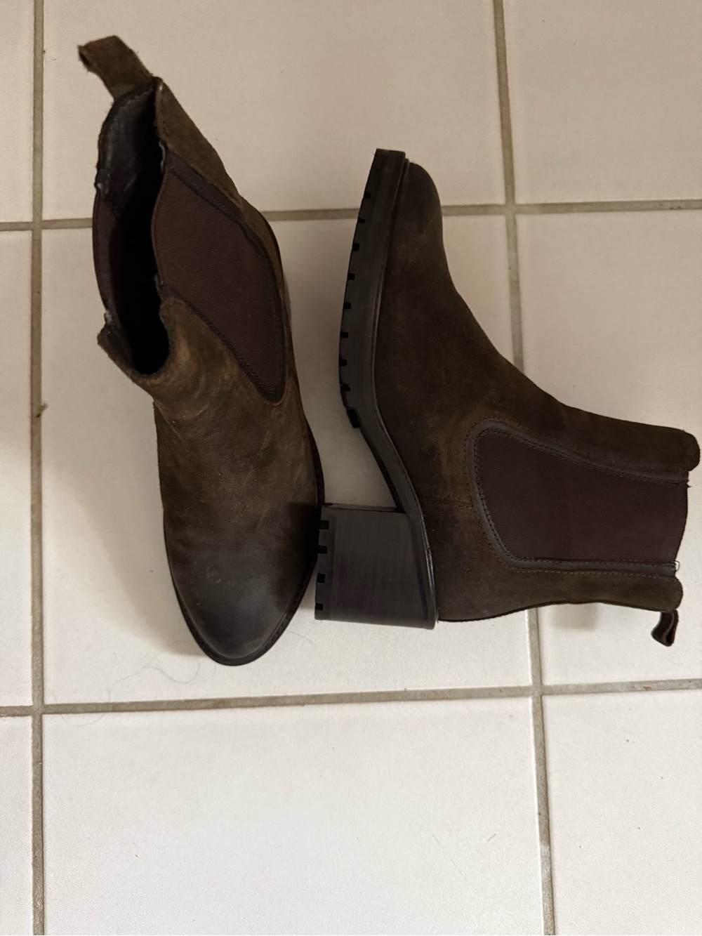 Thursday Boot Company Women's Knockout High Heel Chelsea Boot- brown
